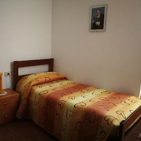 B&B Leggieri Villa Siria San Giovanni Rotondo Rum bild